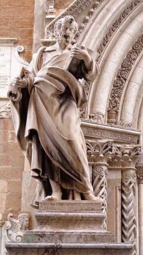 사도 성 베드로_by Giovanni Battista Ragusa_photo by Effems_at the Metropolitan Cathedral of Santa Vergine Maria Assunta in Palermo_Italy.jpg